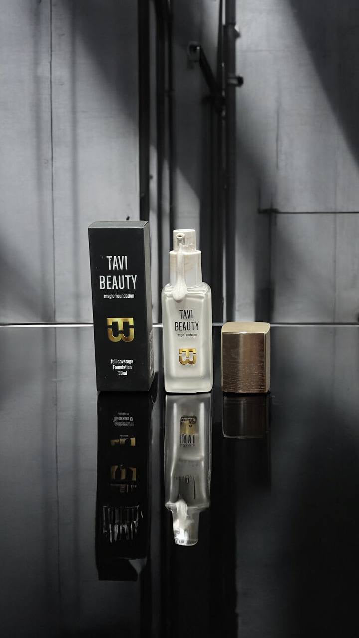 Magic Color-Changing Foundation – Adapts to Your Skin Tone